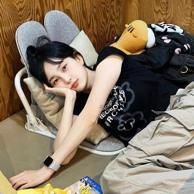 坐着面包车嫁乡村